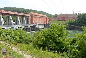 Flusskraftwerk Eglisau